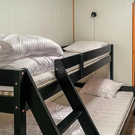 Ferienhaus Lovely In